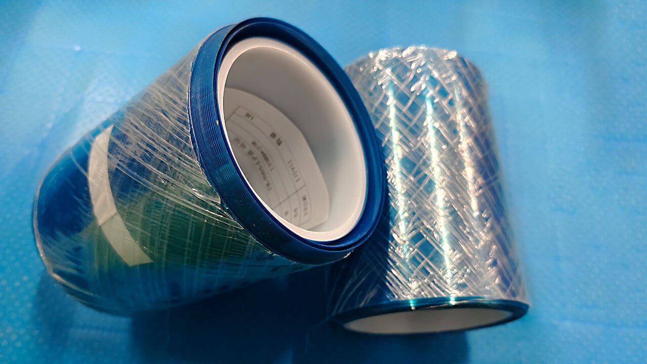 Primary differences between PE foam tape and PET tape?