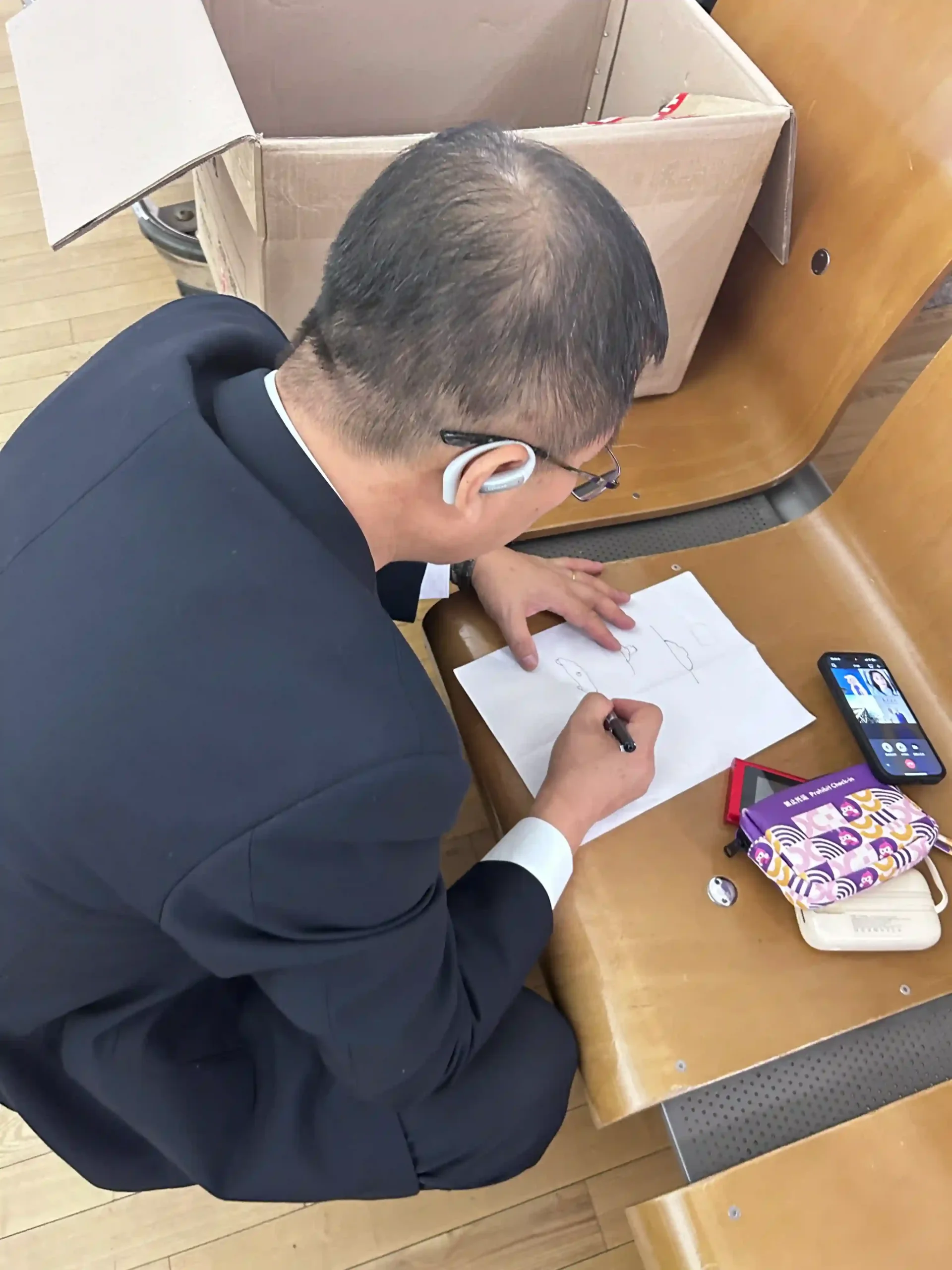 meeting at Seoul Airport